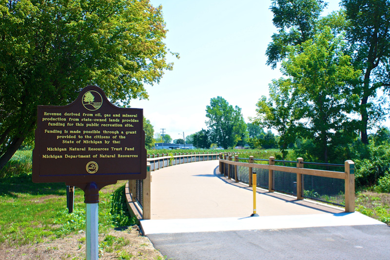 Lakeside Trail